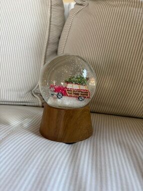 Holiday Living 5.5in Snow Globe Christmas Decor New Condition “O Christmas Tree”